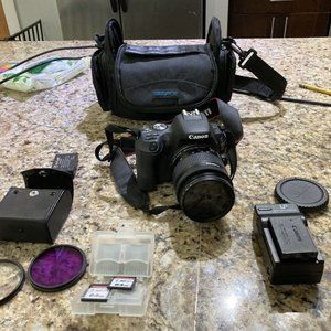 Canon Rebel T3i Kit